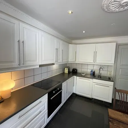 Apartman Fully Furnished With Shared Kitchen And Bathroom4 Koppenhága